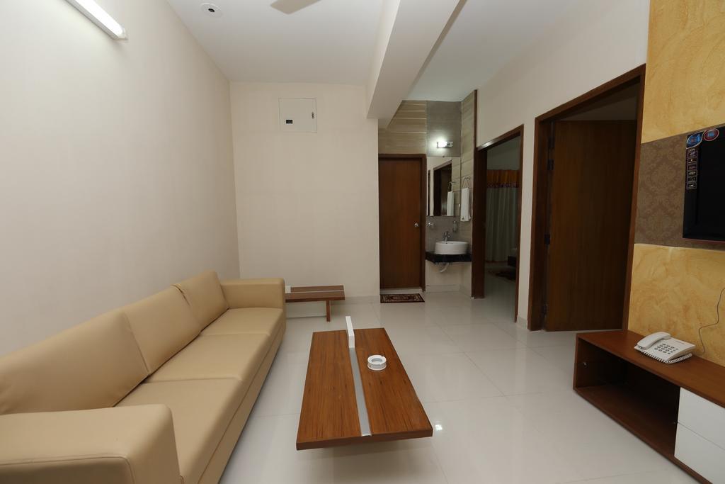 Naas Serviced Apartments Ντάκα Δωμάτιο φωτογραφία